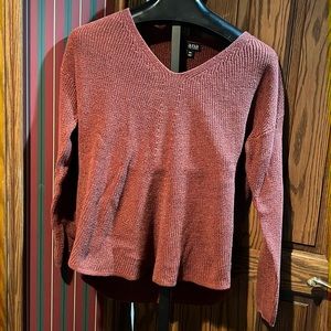 NWOT sparkly sweater ⭐️